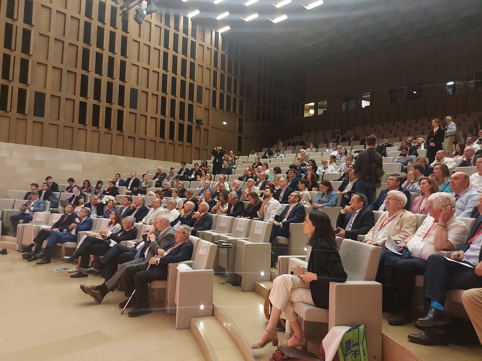 Fiec paris fireside conversation 2026